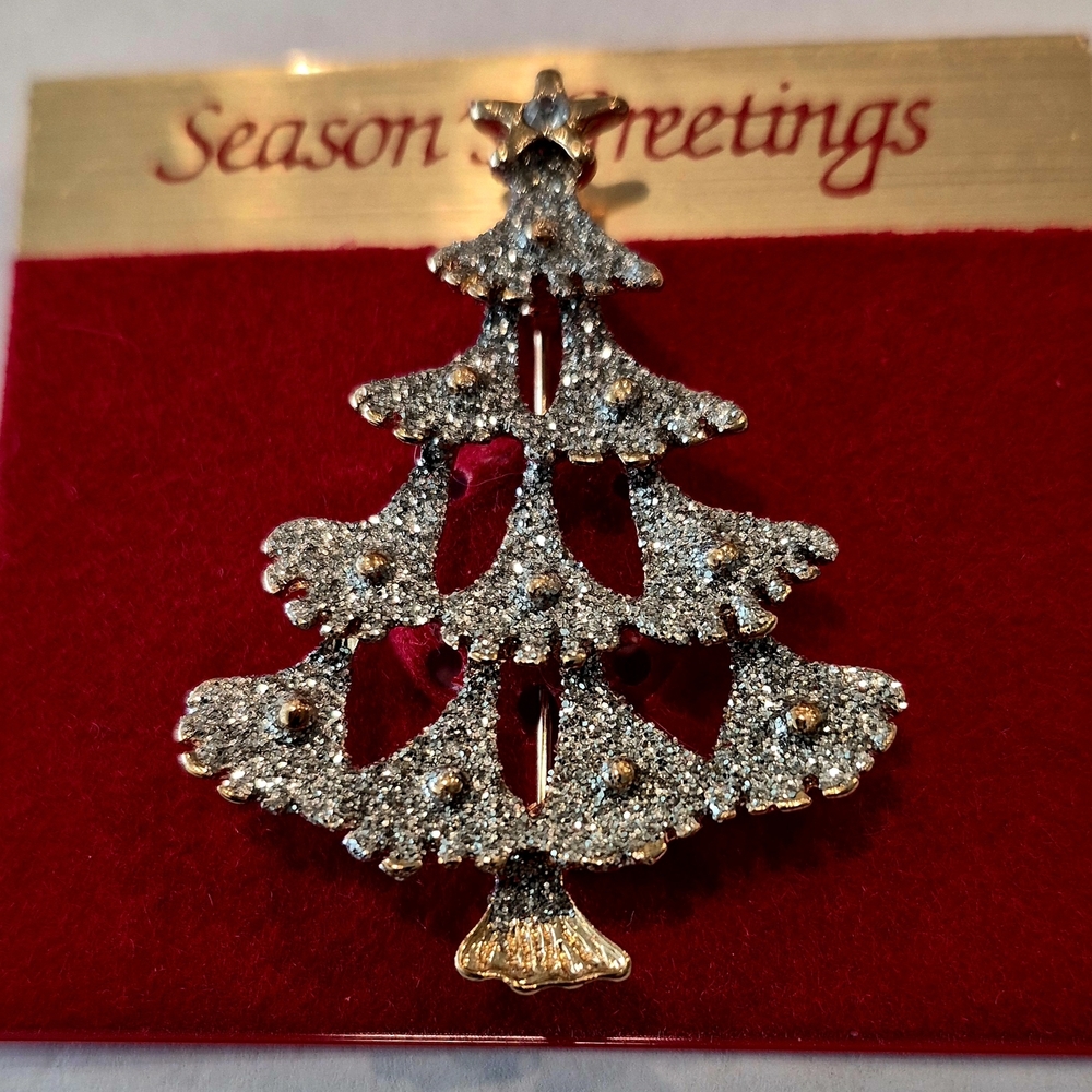 Silver Christmas Tree Brooch